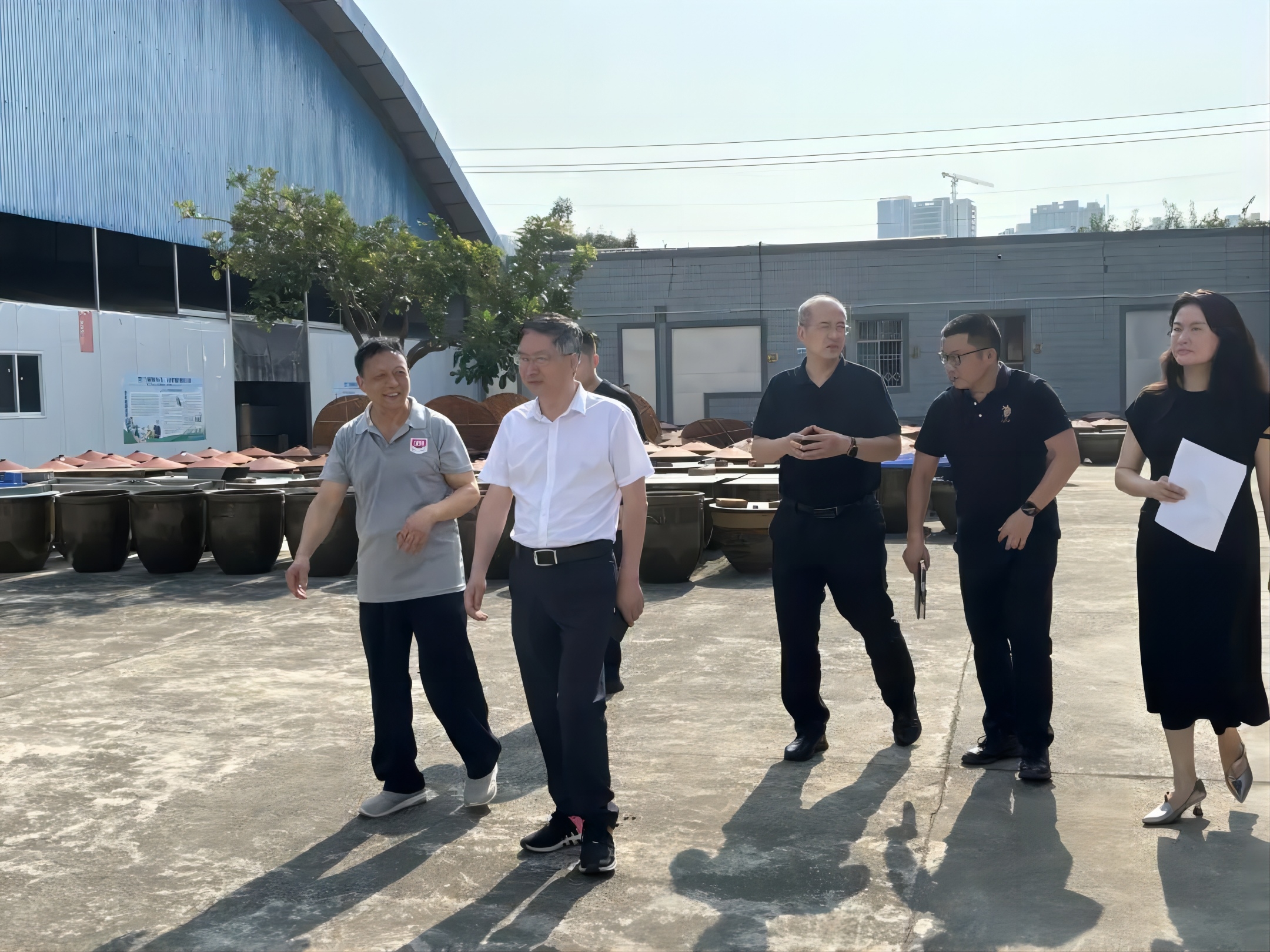 pa集团官网集团党委书记、董事长张星明赴商投集团专题调研食品饮料板块业务工作